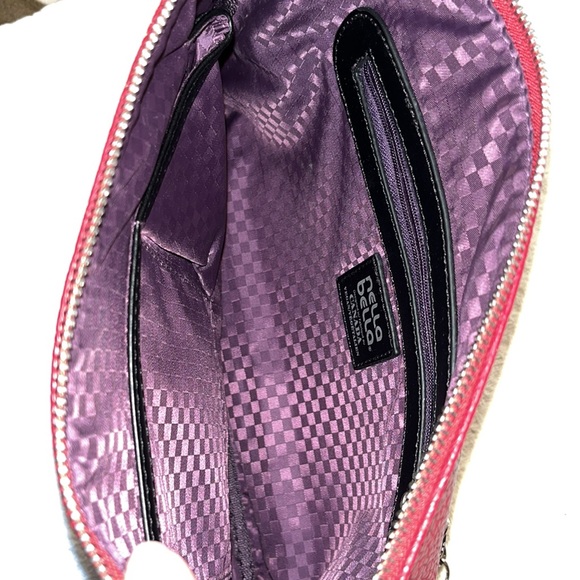 Nella Bella Vegan Leather Crossbody red Purse - Picture 4 of 4